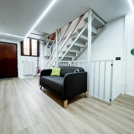 Apartment Watt Industrial Loft - Navigli District, *